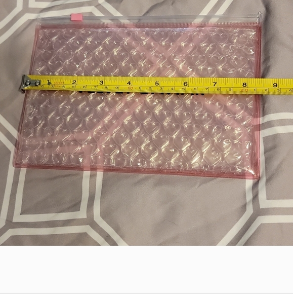 Victoria's Secret Tote & Blanket, VC pouch, & Smartphone Waterproof bag … - Picture 12 of 13